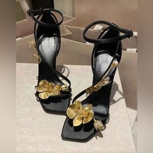 Elegant Black and Gold Women's Heels
